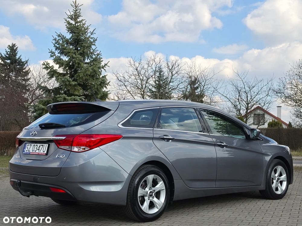 Hyundai i40 Kombi 1.7 CRDi Premium - 4