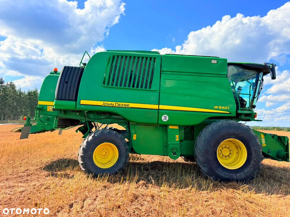John Deere W540i - 10