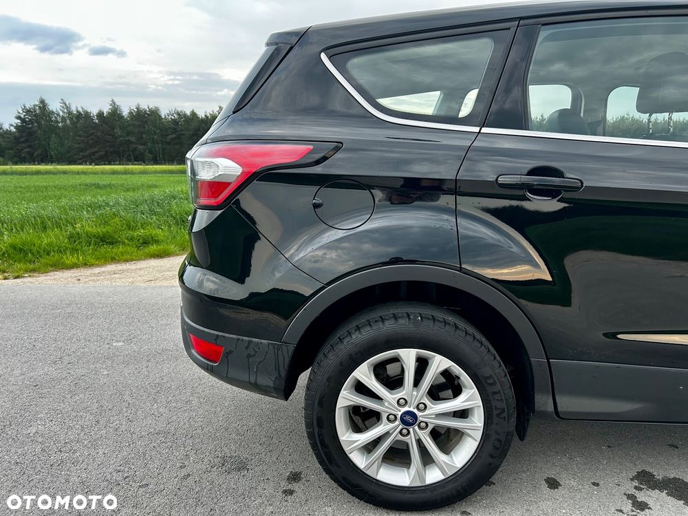 Ford Kuga 1.5 EcoBoost 4WD Titanium - 10