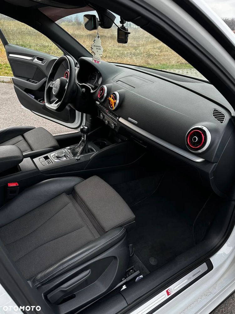 Audi A3 Sportback - 9