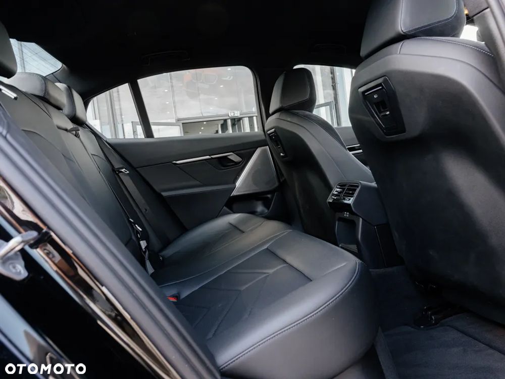 BMW Seria 5 520i - 15