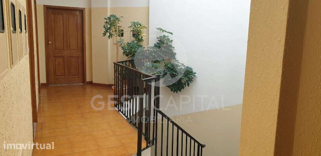 Sala/escritório com 35 m2 junto à Câmara Municipal Marco - Grande imagem: 5/6