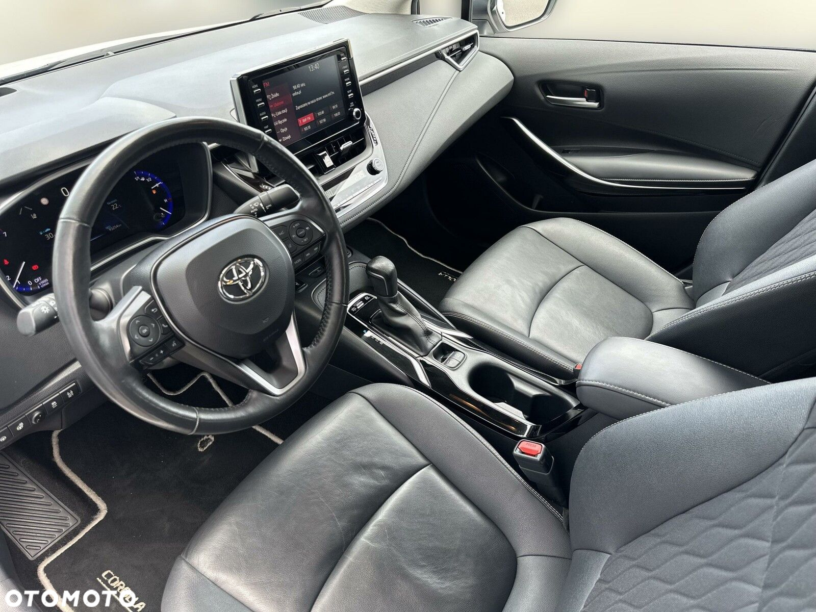 Toyota Corolla - 11