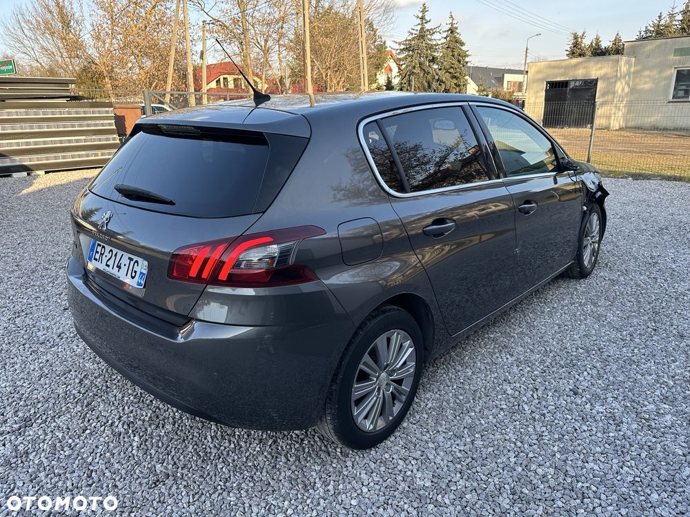 Peugeot 308 - 2