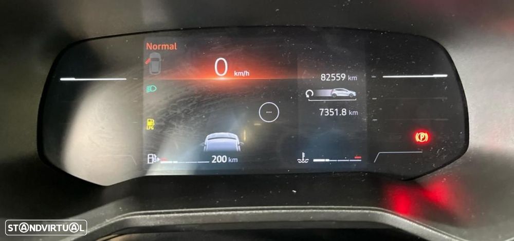 Renault Clio 1.0 TCe Evolution Bi-Fuel - 3