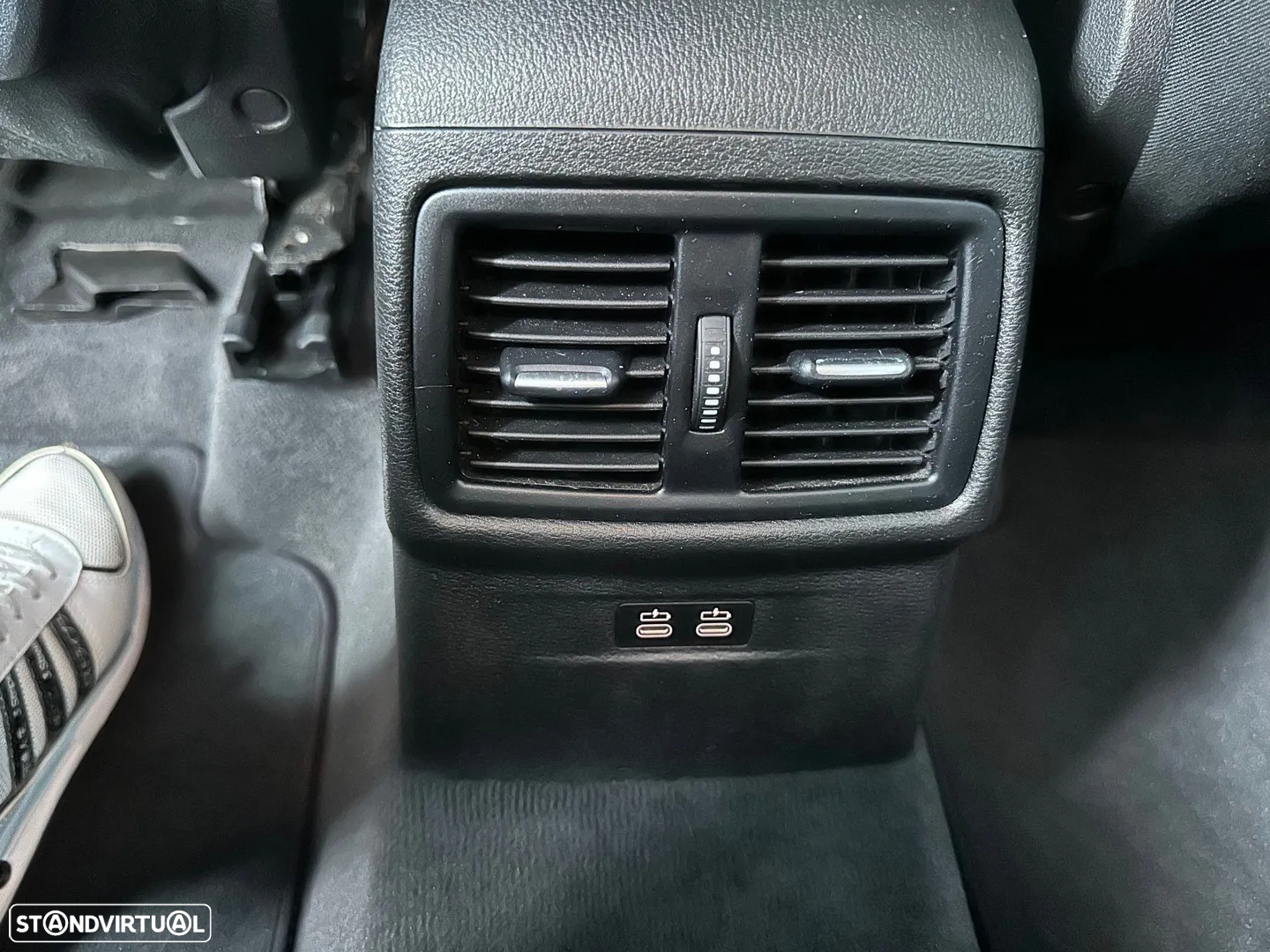 BMW X1 18 i sDrive Advantage Auto - 19