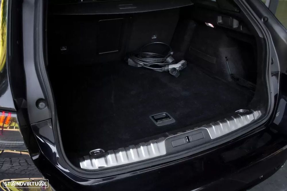 Peugeot 508 SW 1.6 Hybrid Allure e-EAT8 - 28