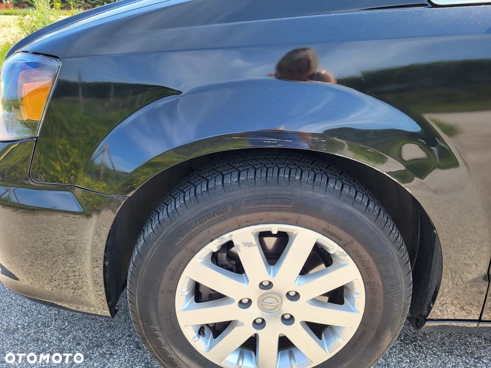 Chrysler Town & Country - 12