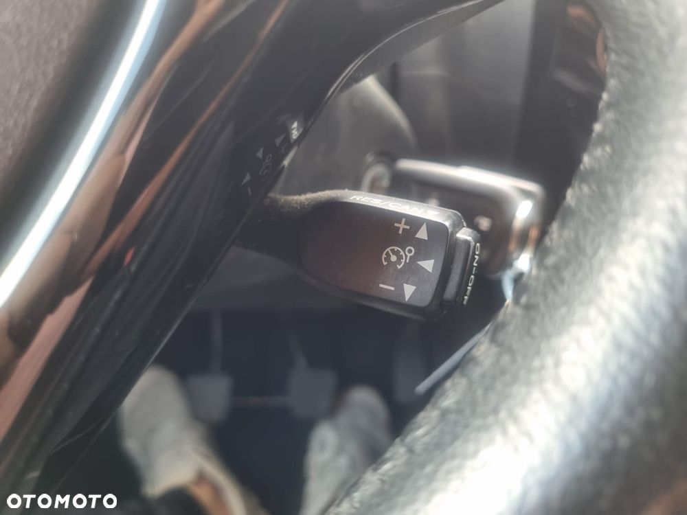 Peugeot 108 PureTech 82 Style - 22