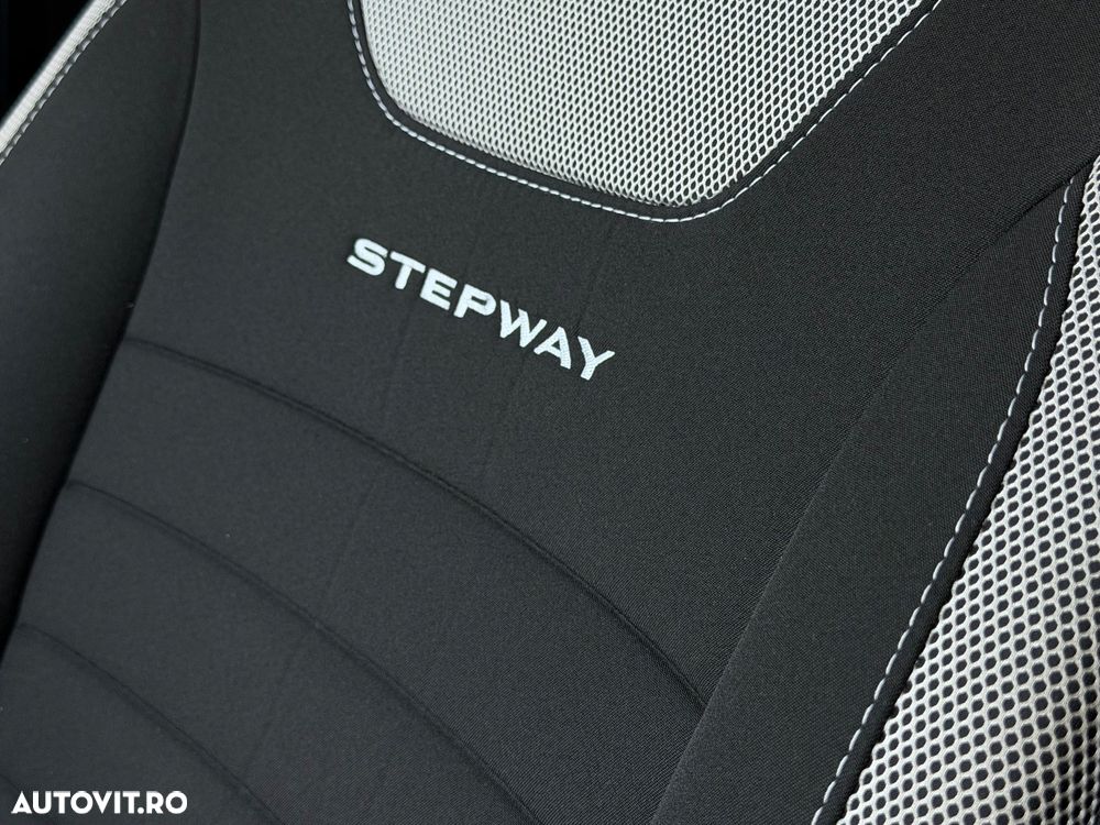 Dacia Lodgy TCe 130 GPF Stepway - 34
