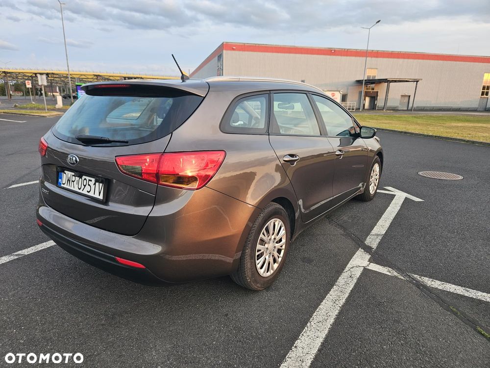 Kia Ceed 1.4 M - 6
