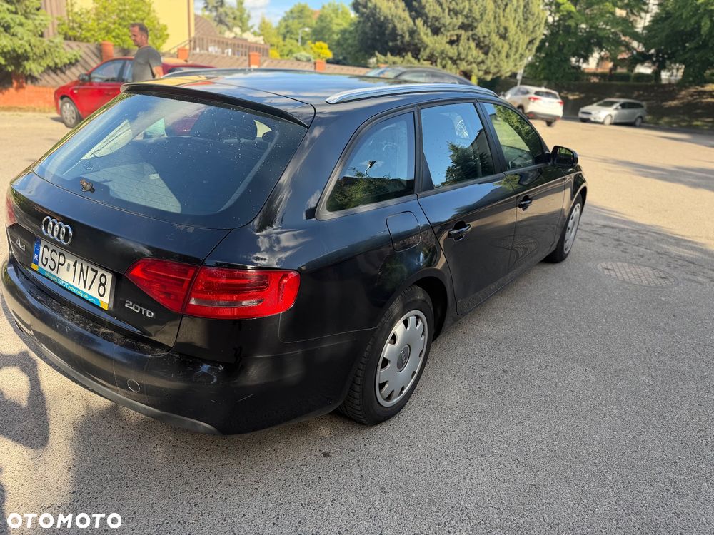Audi A4 Avant 2.0 TDI - 4