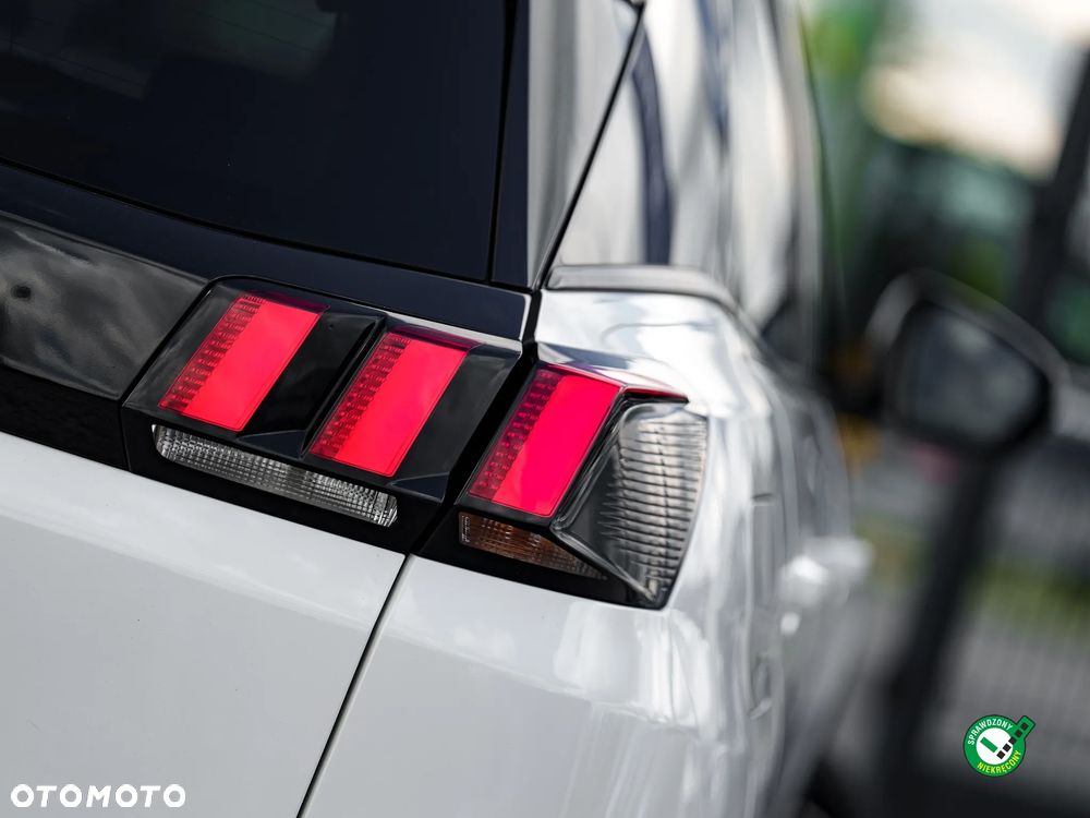 Peugeot 3008 1.5 BlueHDi Allure S&S - 13