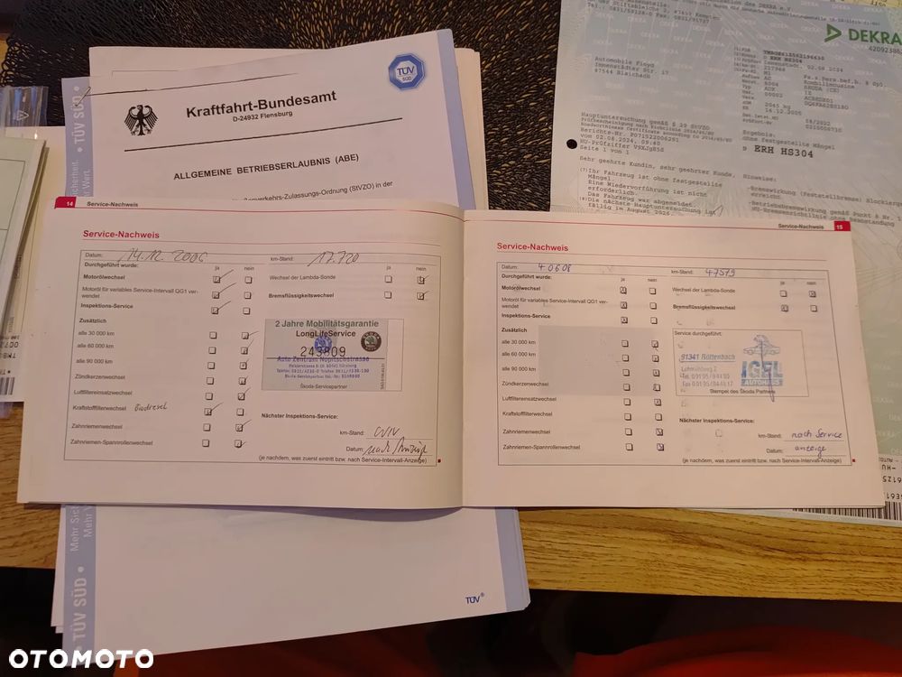 Skoda Octavia 2.0 TDI Ambiente DSG - 33