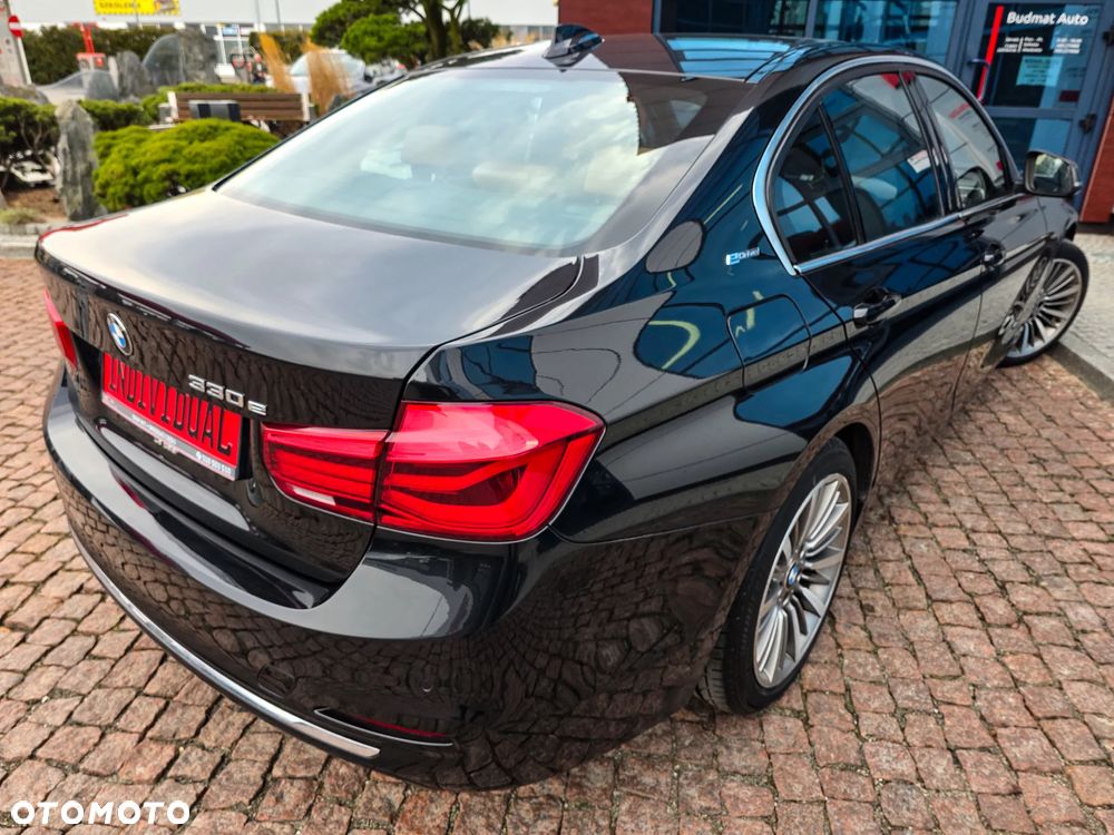 BMW Seria 3 320i GPF xDrive Luxury Line - 8