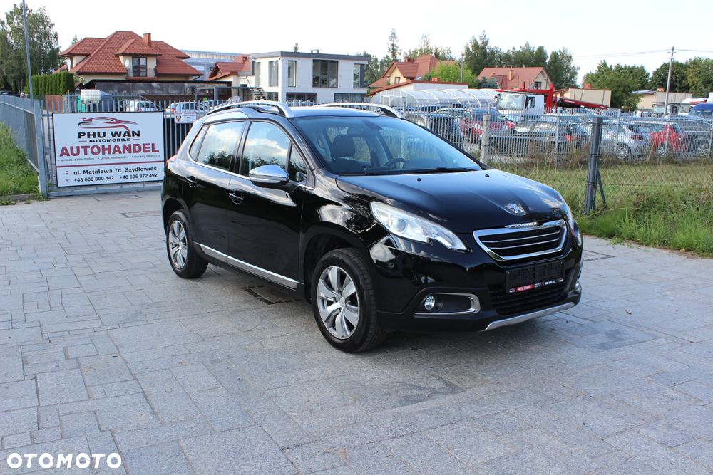Peugeot 2008 1.2 VTi Allure - 2