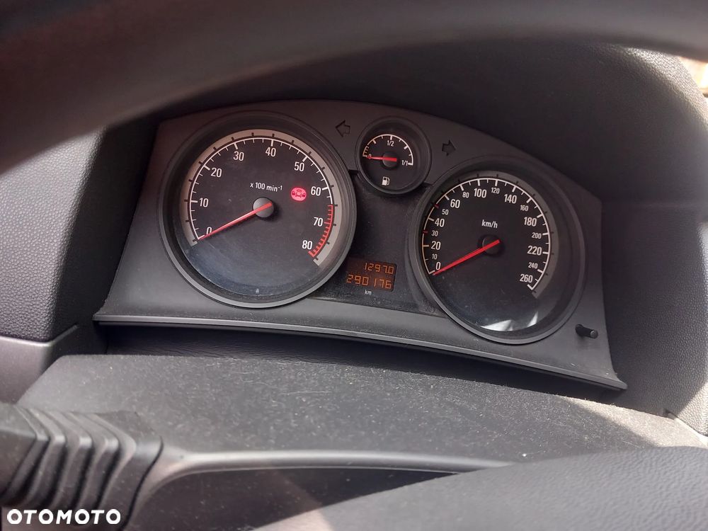 Opel Astra 1.4 Essentia - 4