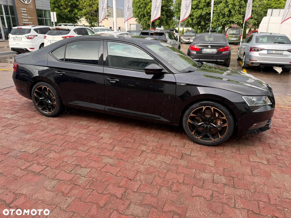 Skoda Superb 2.0 TSI 4x4 Sportline DSG - 2