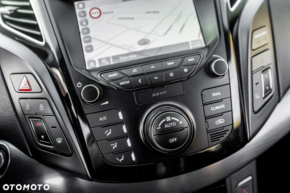 Hyundai i40 Kombi 1.7 CRDi DCT Premium - 30
