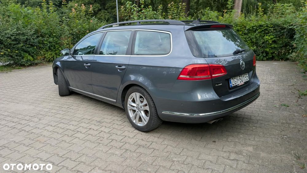 Volkswagen Passat 2.0 TDI DPF Highline DSG - 12