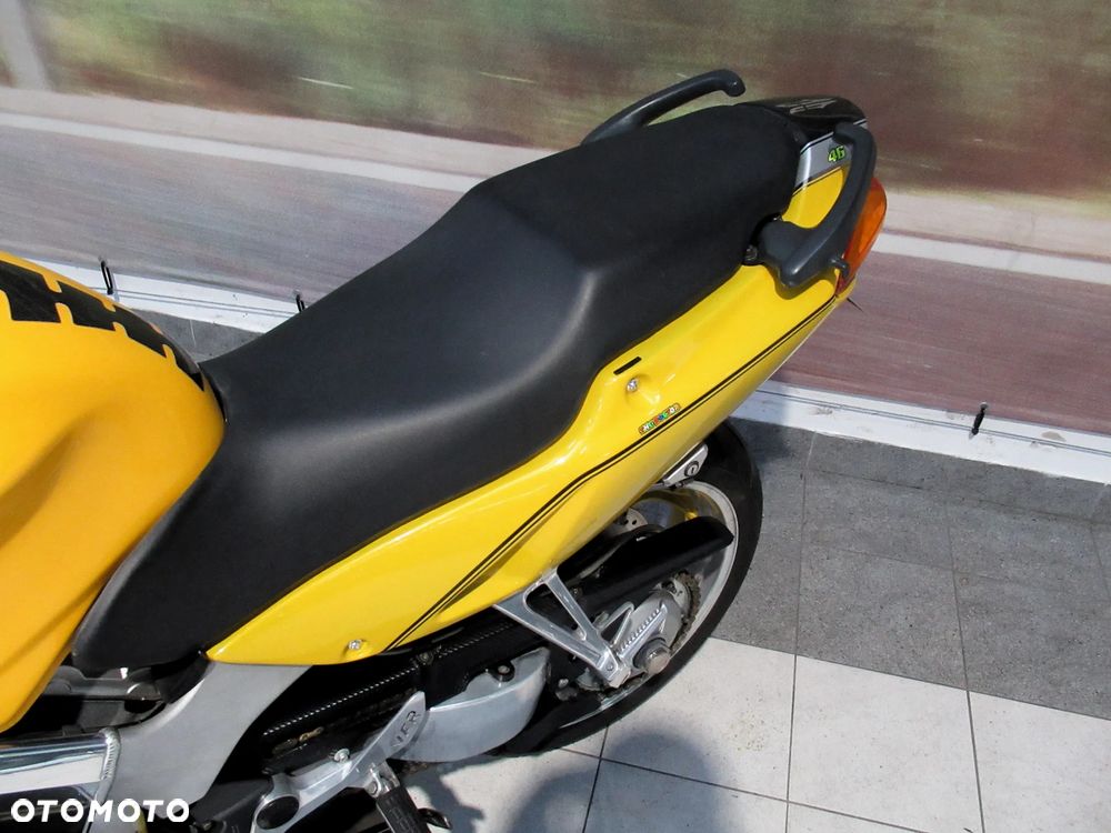 Honda VFR - 32