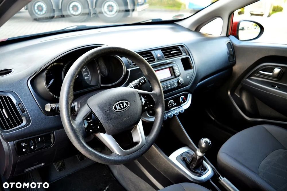 Kia Rio 1.2 Edition 7 - 18