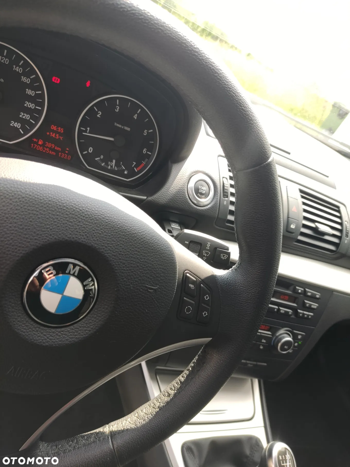 BMW Seria 1 - 32