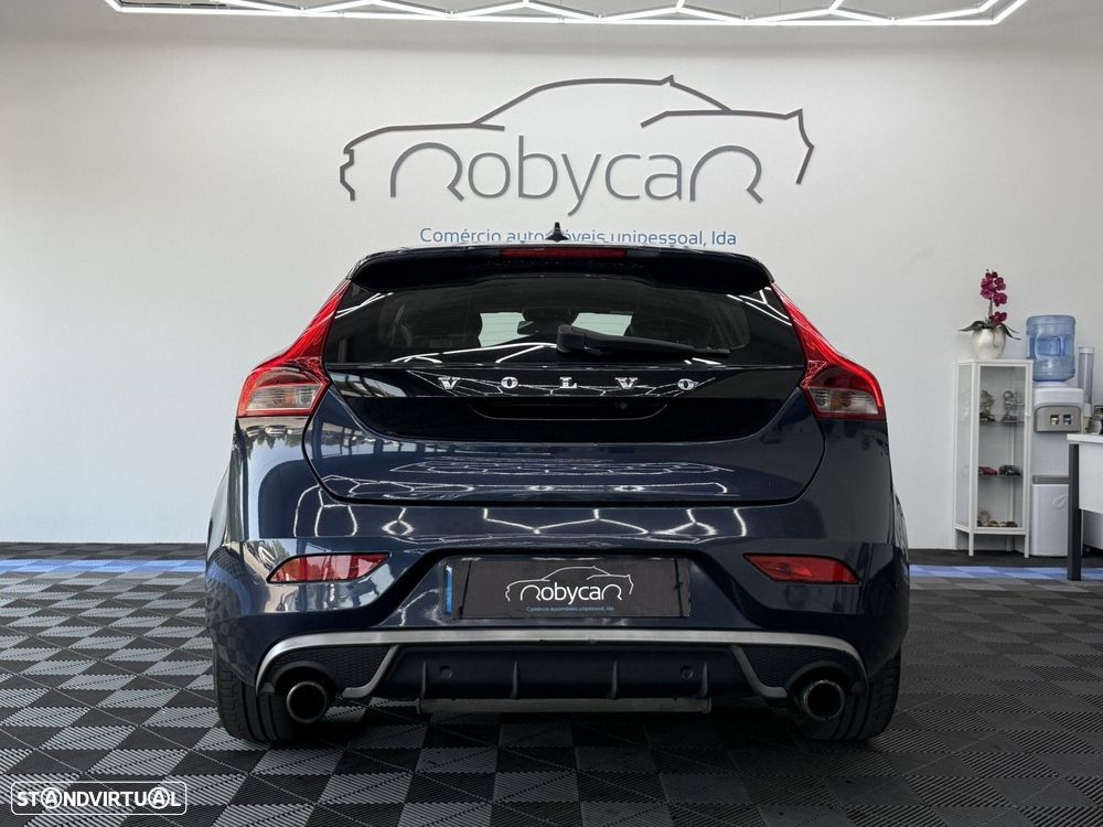 Volvo V40 1.6 D2 R-Design Momentum - 5