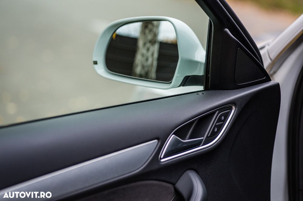 Audi Q3 2.0 TDI Quattro S-Tronic - 37