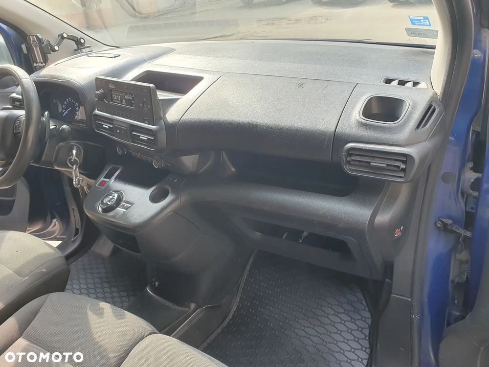 Toyota Proace City - 13