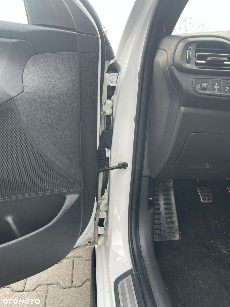 Hyundai i30 N 2.0 T-GDI - 5