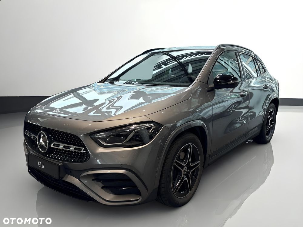 Mercedes-Benz GLA 200 mHEV AMG Line 7G-DCT - 4