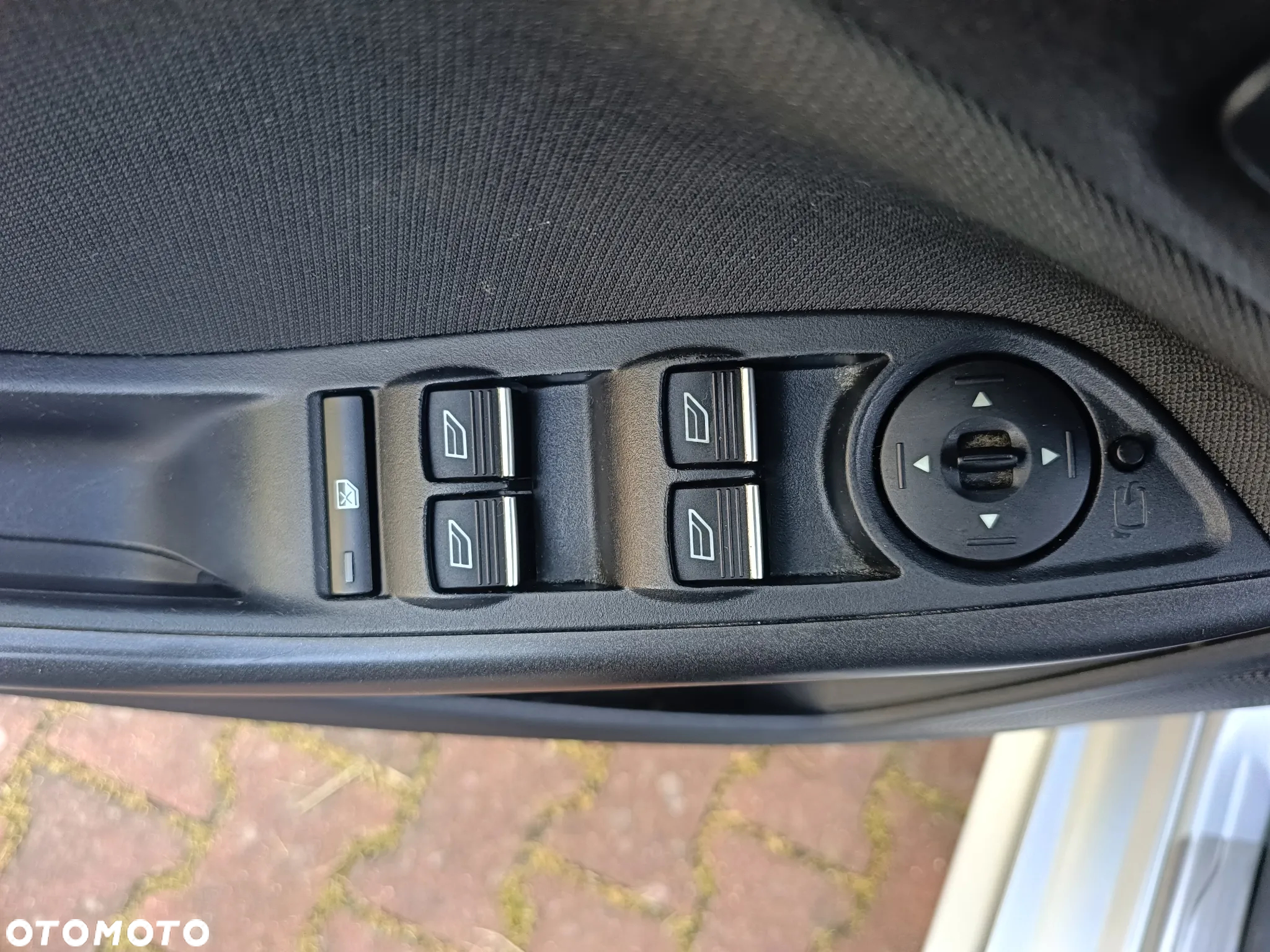 Ford Focus Turnier 1.5 EcoBoost Start-Stopp-System ST-LINE - 33