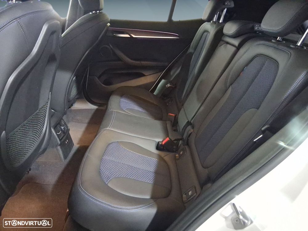 BMW X2 16 d sDrive Auto Pack M - 12