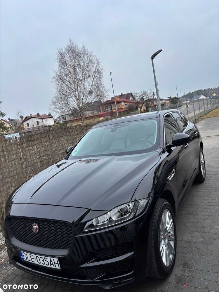 Jaguar F-Pace 20d AWD Prestige - 3