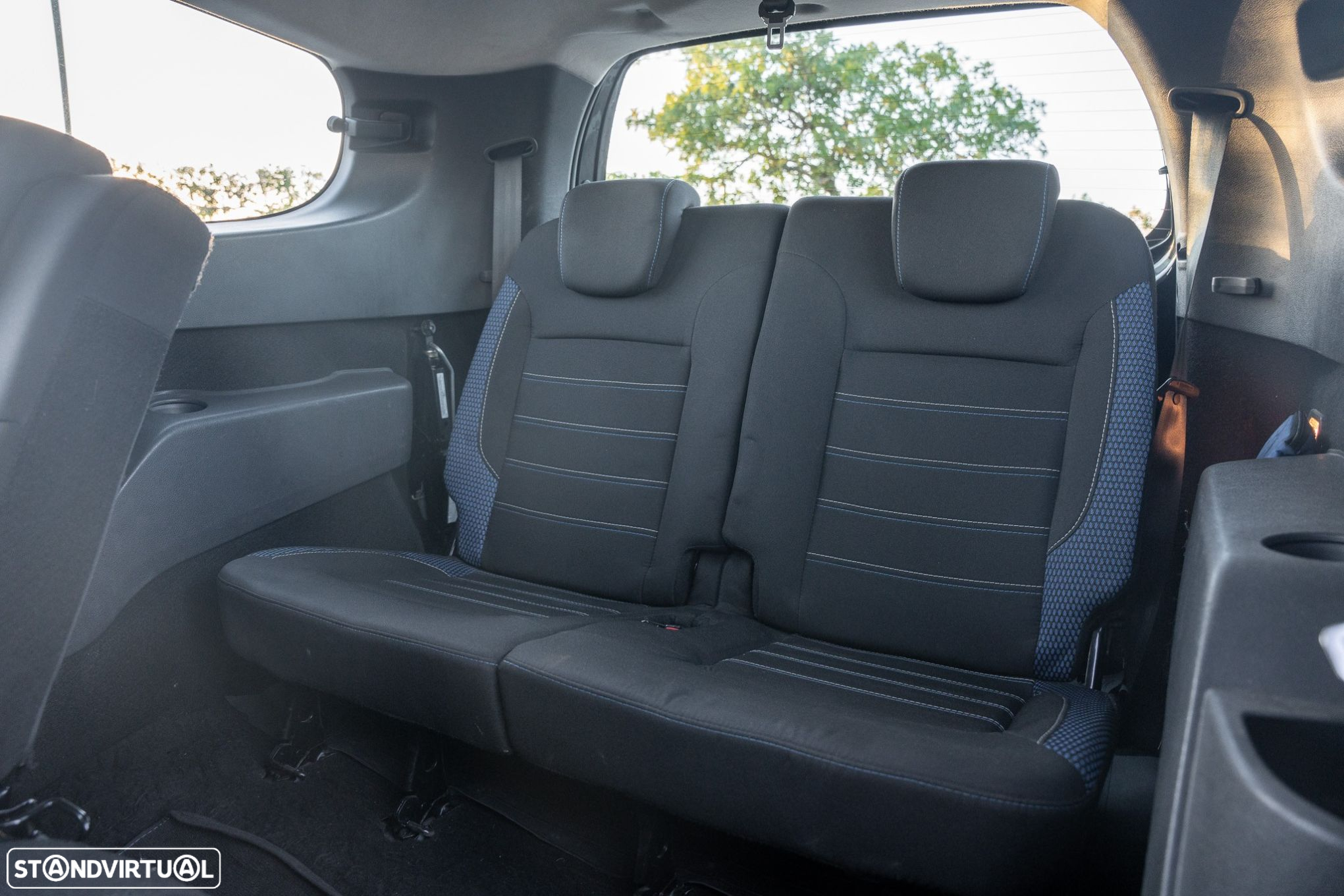 Dacia Lodgy 1.5 Blue dCi Stepway 7L - 17