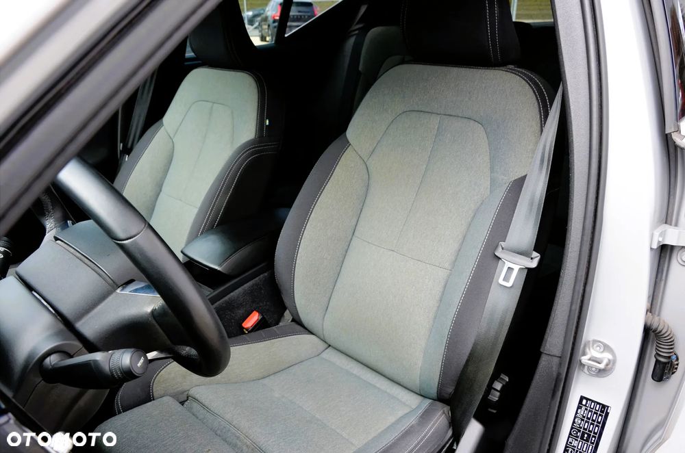 Volvo XC 40 T4 Recharge DKG Core - 11