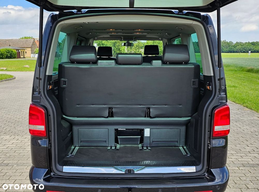 Volkswagen Multivan - 19