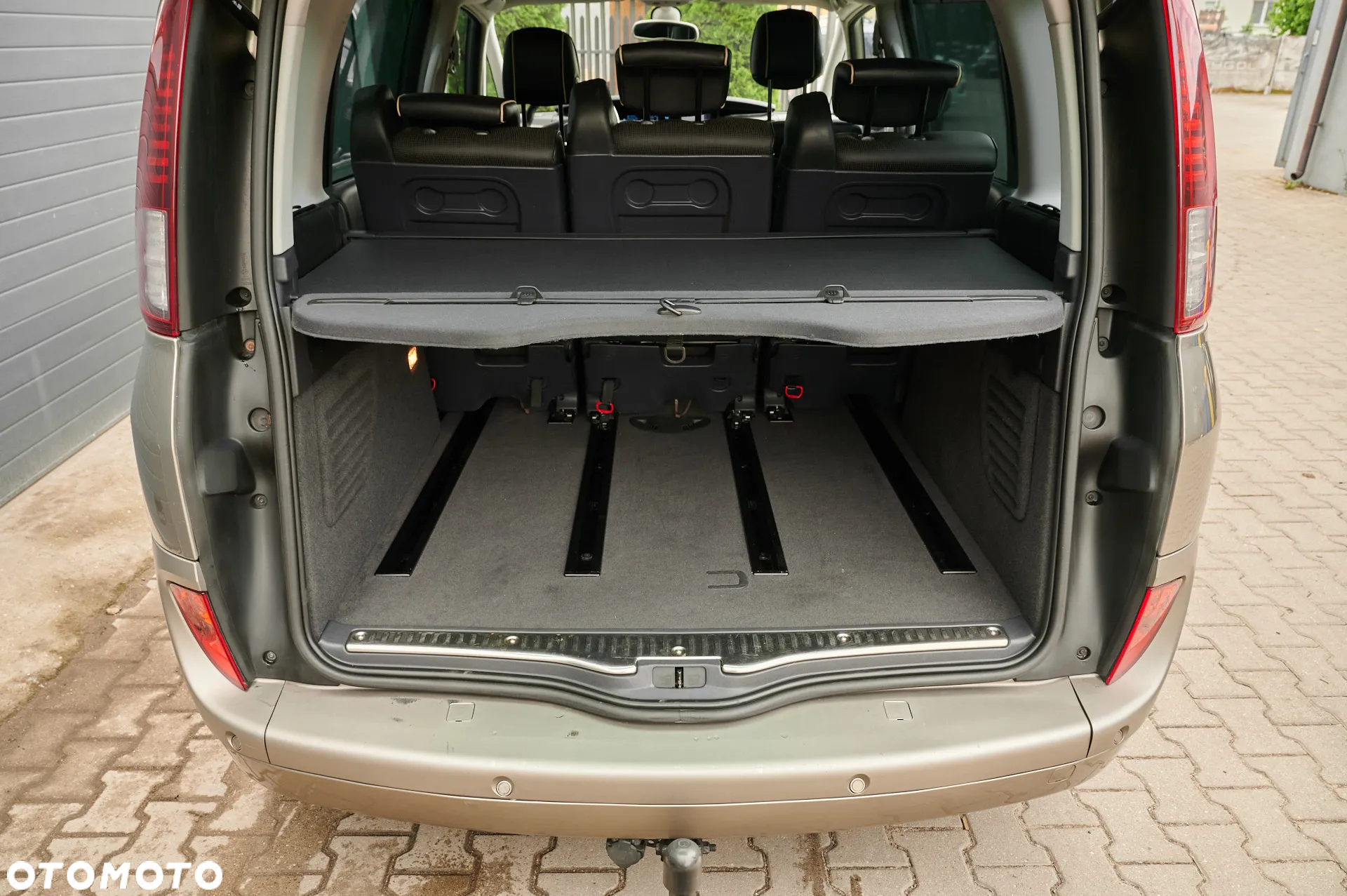 Renault Espace 2.0 dCi 175 FAP Initiale - 18