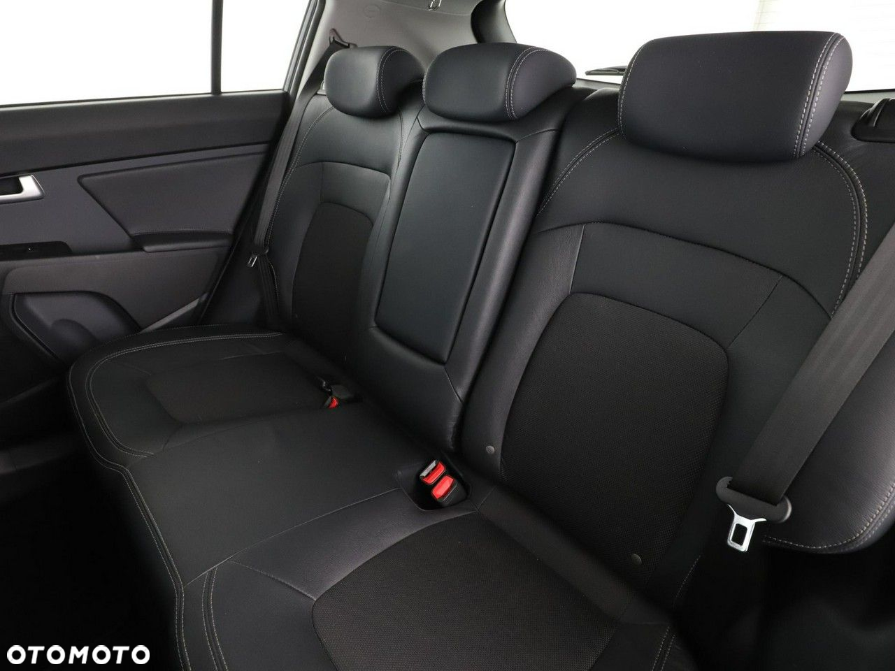 Kia Sportage 2.0 CVVT 4WD Automatik Spirit - 17