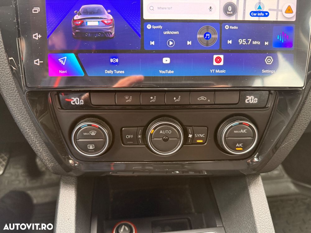 Volkswagen Jetta 1.2 TSI Comfortline - 22