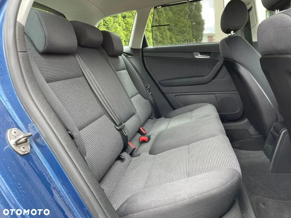 Audi A3 ver-1-6-fsi-ambiente - 19