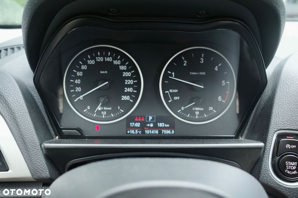 BMW Seria 1 118d Sport Line - 10