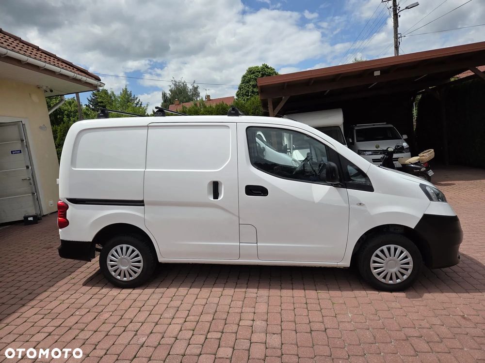 Nissan NV200 - 2