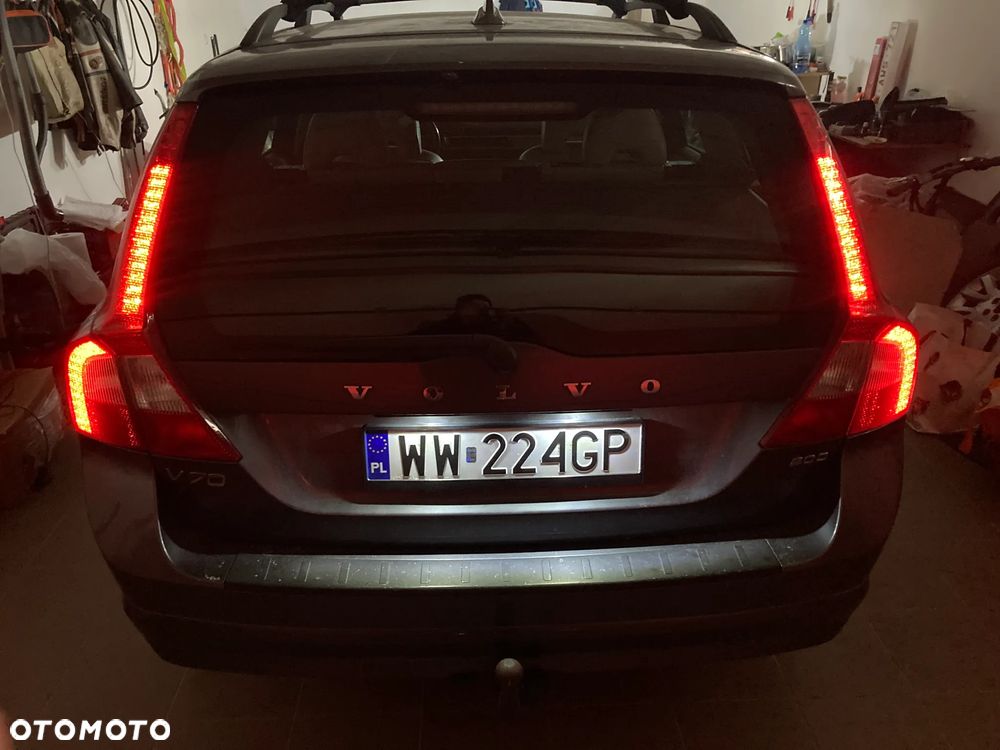 Volvo V70 2.0D Momentum - 14