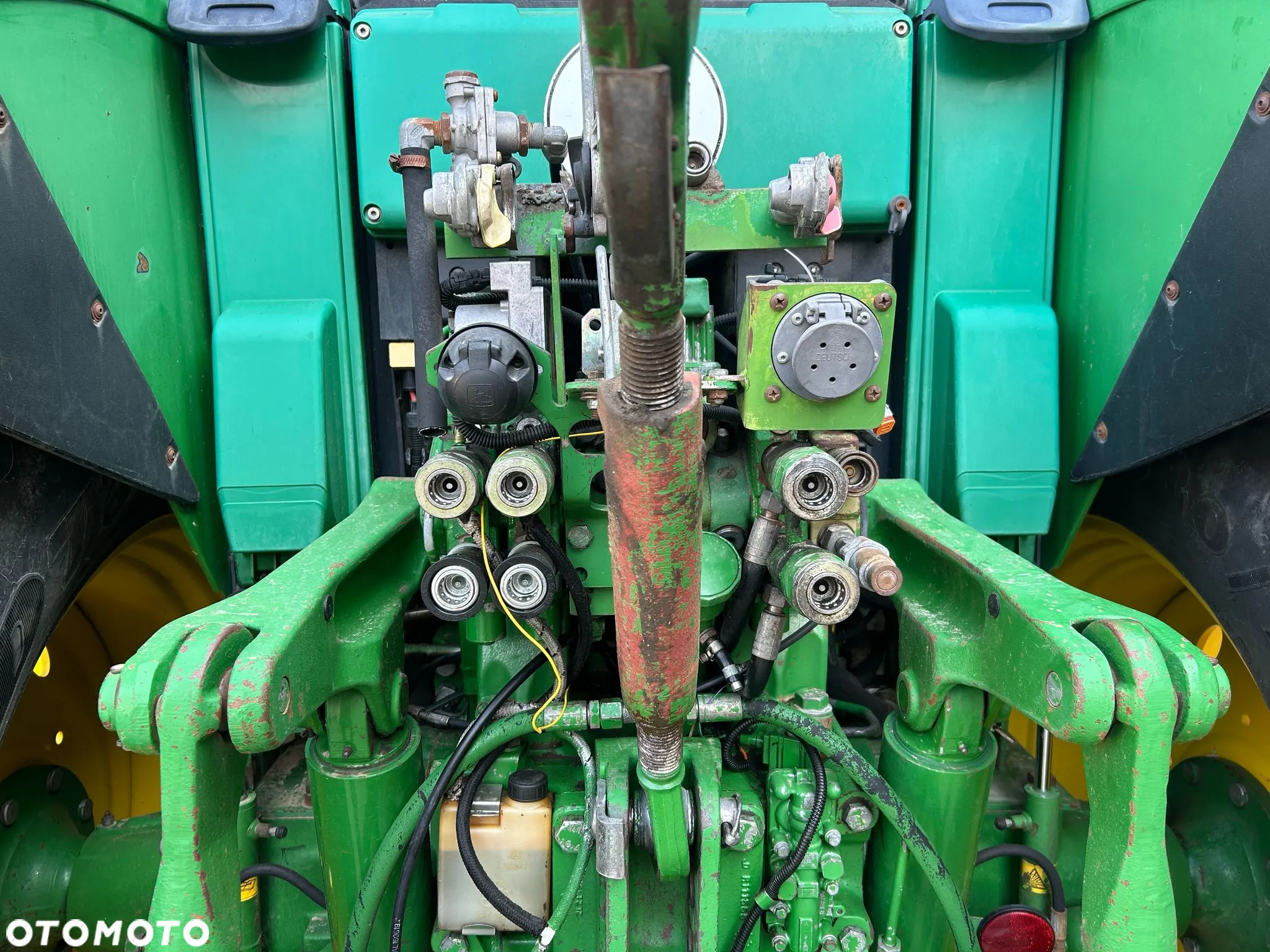 John Deere 6820 - 14