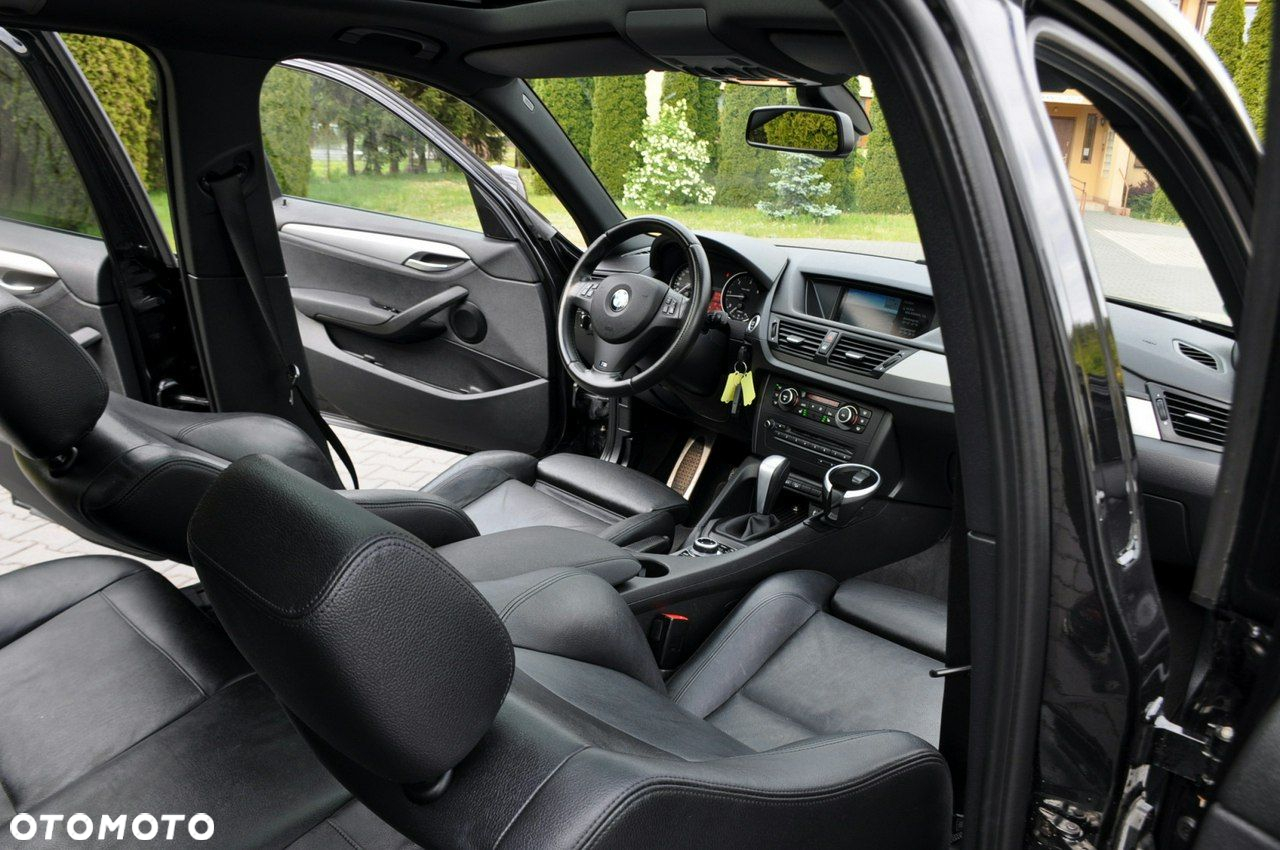BMW X1 - 24