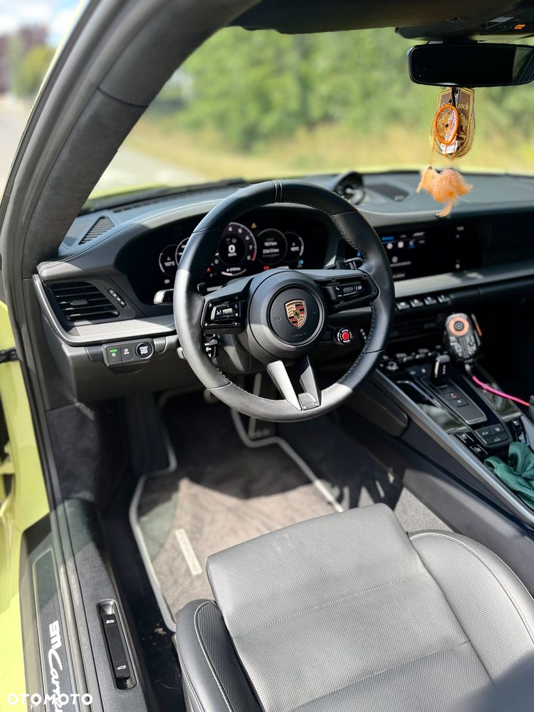 Porsche 911 Carrera PDK - 17