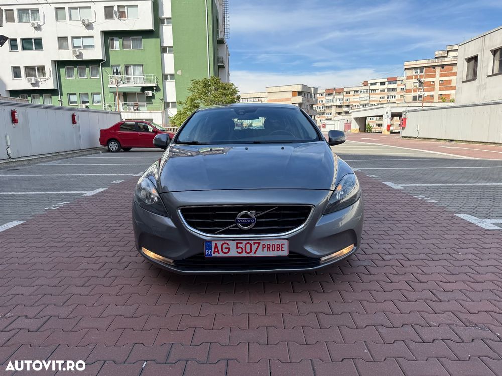 Volvo V40 D2 Powershift Momentum - 10