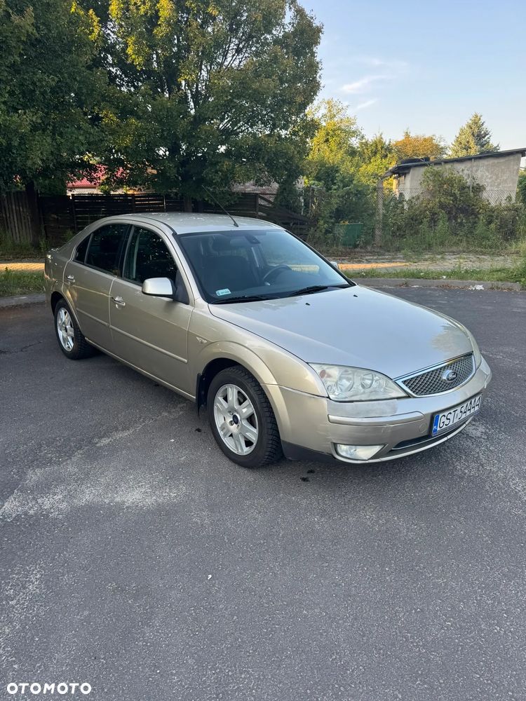 Ford Mondeo - 13